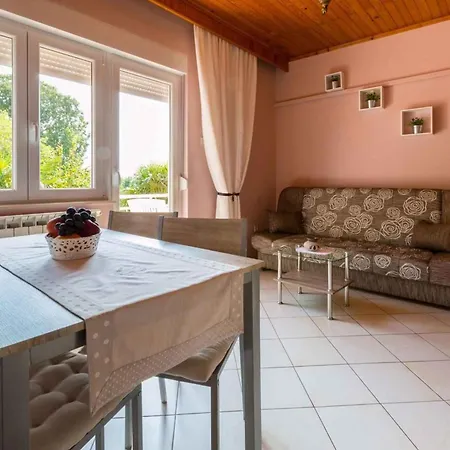 Apartment One-bedroom In Crikvenica Xviii *
